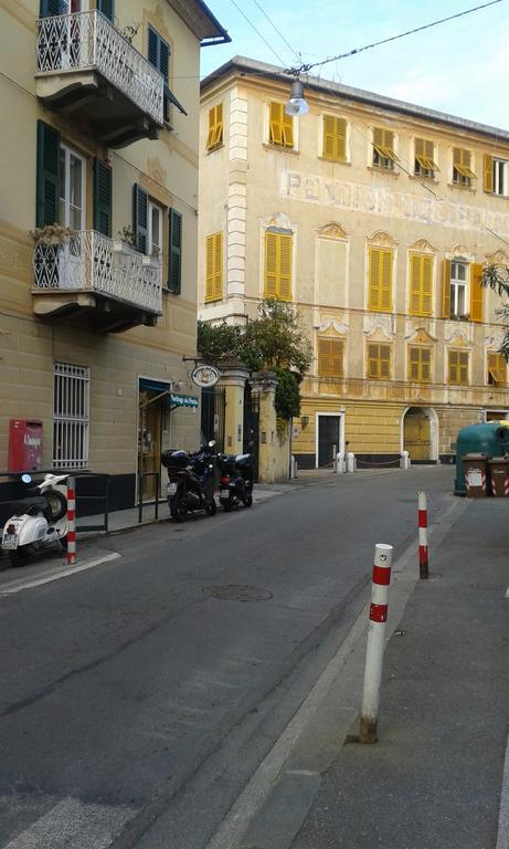 Casa Tra Il Verde E Il Blu Genova Eksteriør billede
